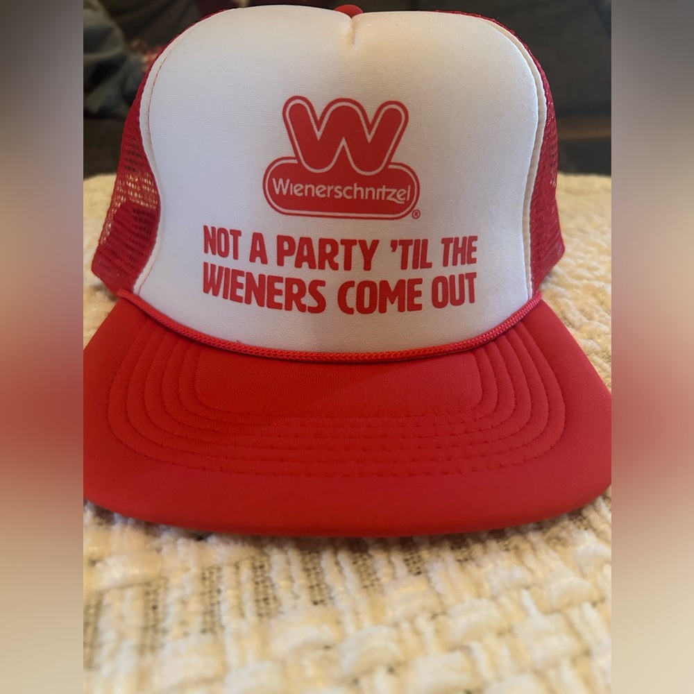 Weinerschnitzel hat